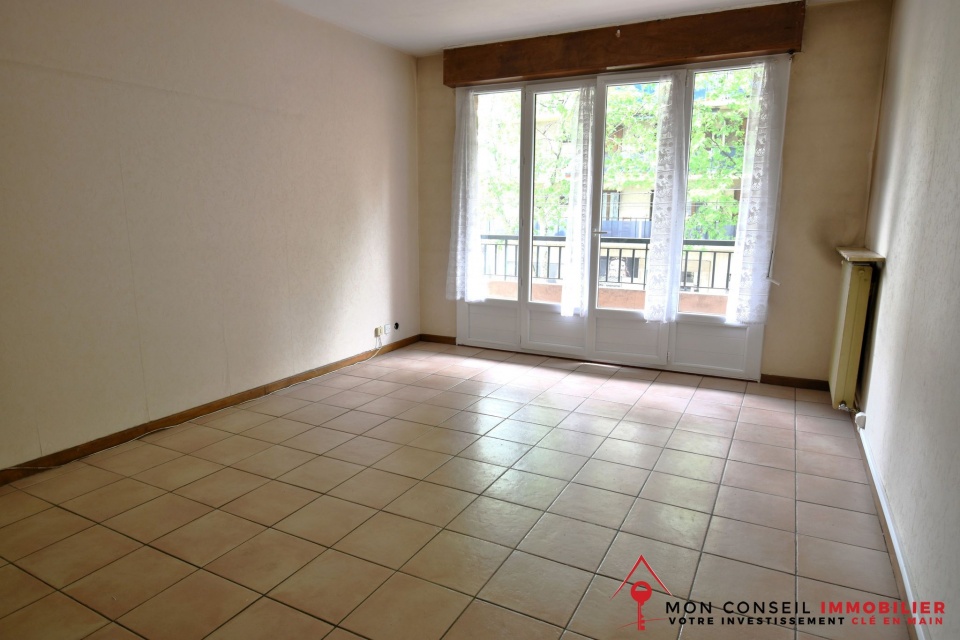 76 avenue marechal foch, marseille, 13004, 1 Chambre Chambres, 2 Chambres Chambres,1 Salle de bainsSalle de bain,Appartement,A vendre,avenue marechal foch,1,1027