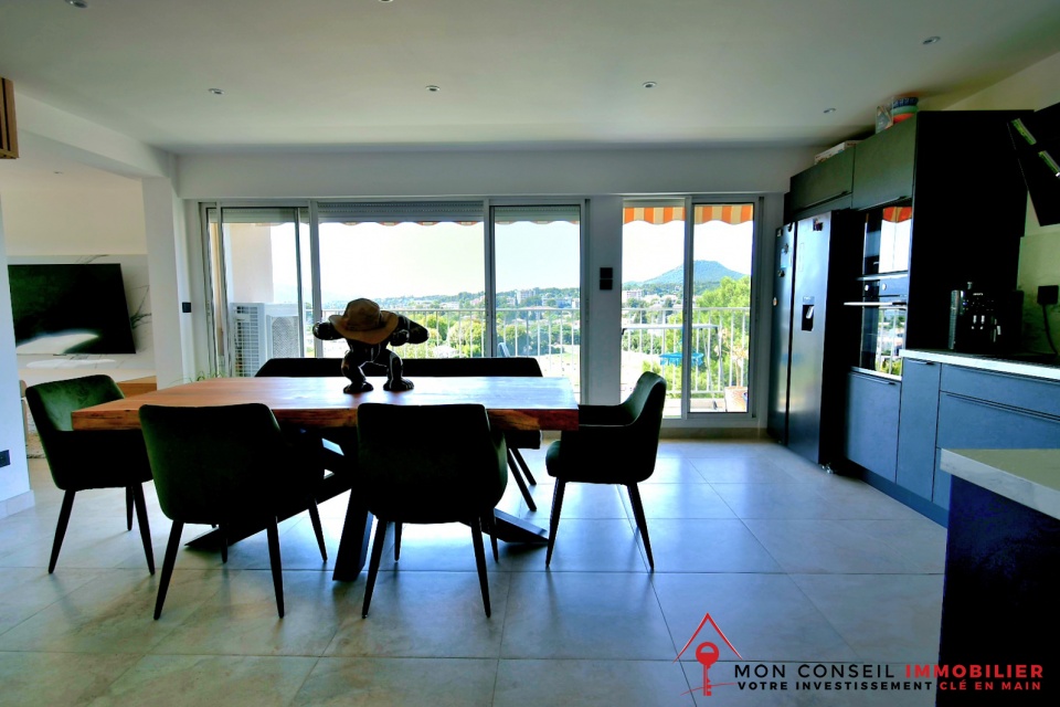 140 Traverse des Aubes, Aubagne, 13400, 2 Chambres Chambres, 4 Chambres Chambres,2 Salle de bainSalle de bain,Appartement,A vendre,Traverse des Aubes,6,1041