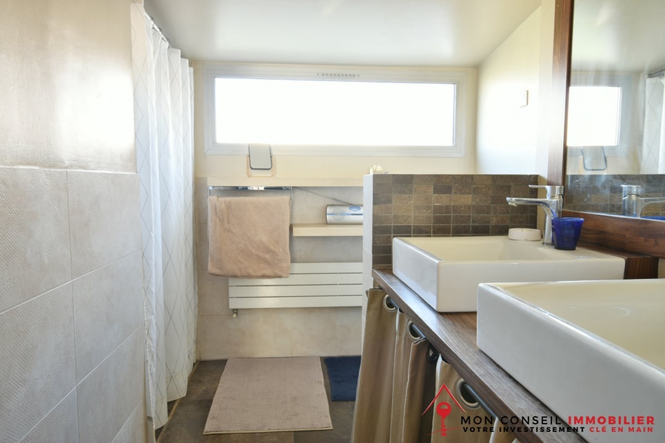 22 Montee Mouren, Marseille, 13002, 2 Chambres Chambres, 4 Chambres Chambres,1 Salle de bainsSalle de bain,Maison,A vendre,Montee Mouren,1042