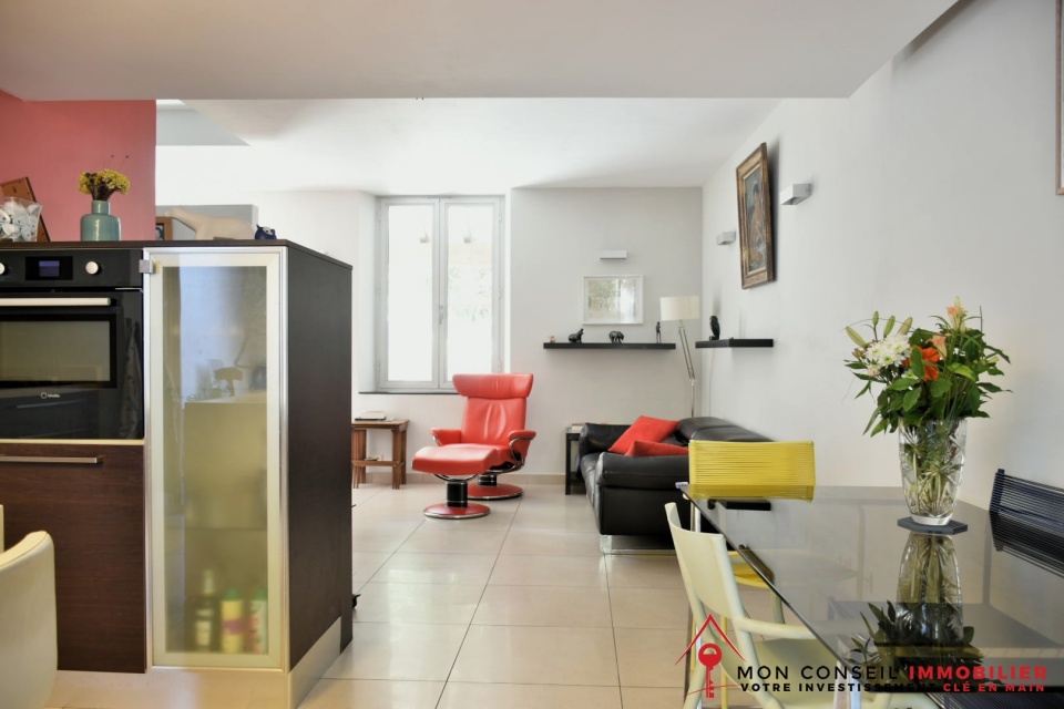 22 Montee Mouren, Marseille, 13002, 2 Chambres Chambres, 4 Chambres Chambres,1 Salle de bainsSalle de bain,Maison,A vendre,Montee Mouren,1042